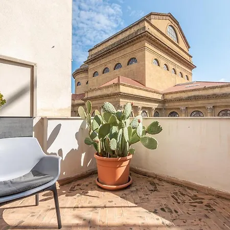 La Terrazza Sul Massimo 公寓 *